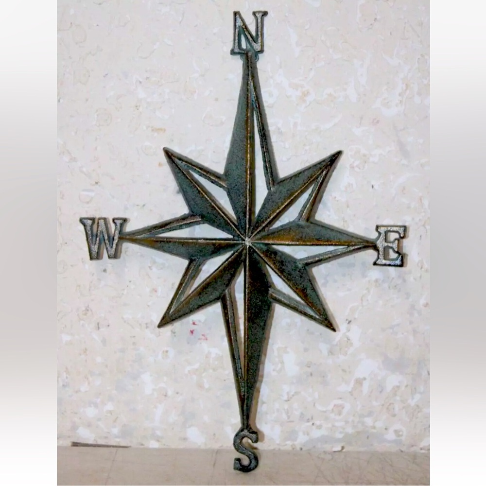 Cast Iron Compass Wall Decor